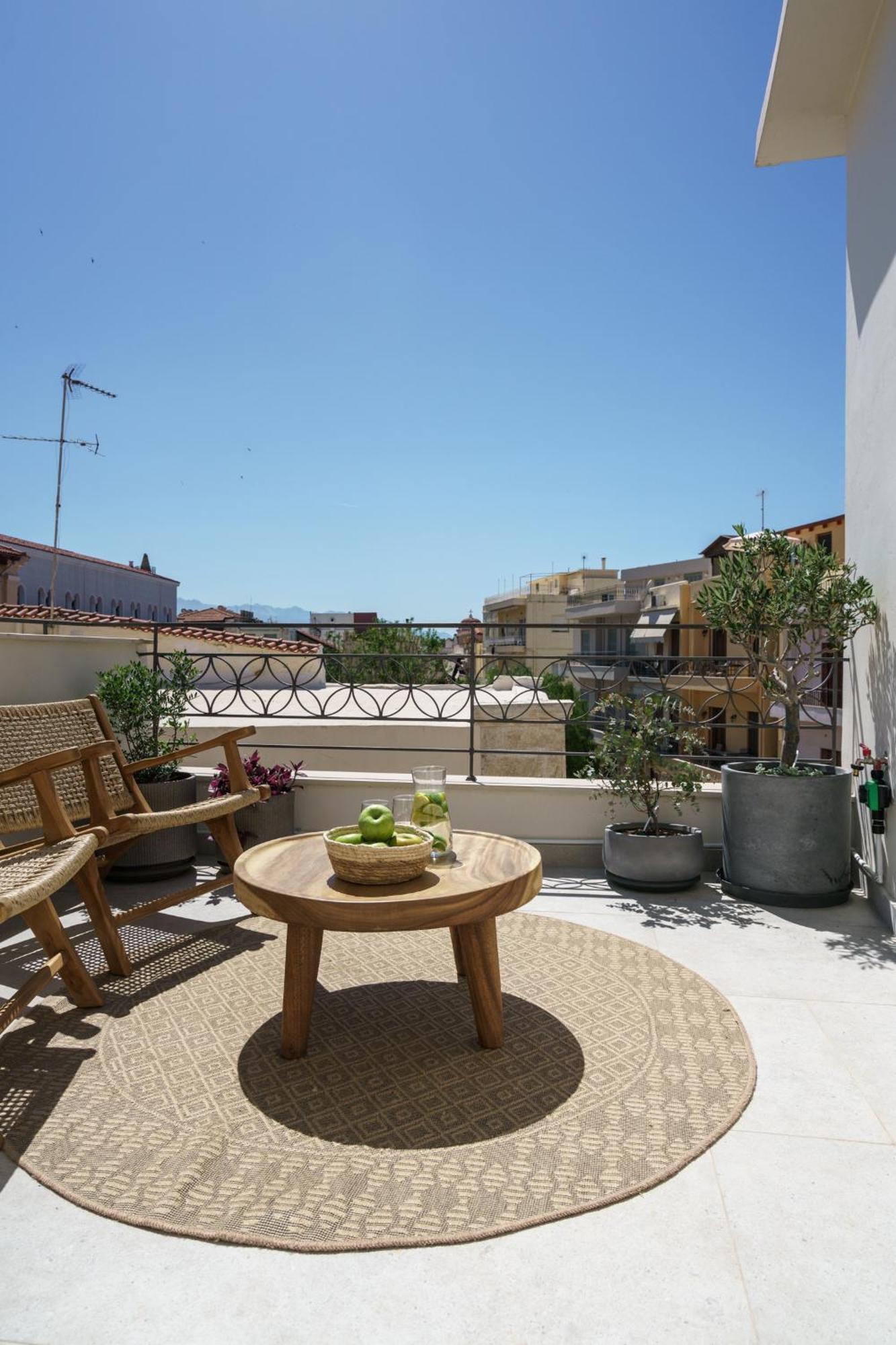 The Old Distillery - Premium Suites Rethymno  Bagian luar foto